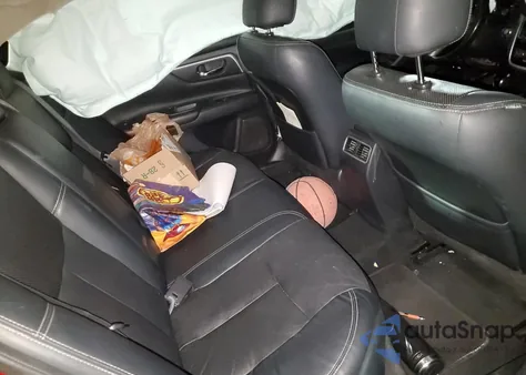 2018 Nissan Altima 2.5 z USA, uszkodzony, nr VIN 1N4AL3AP5JC191591